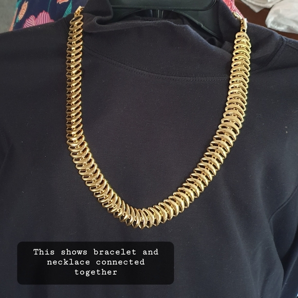 Necklace & Bracelet Gold-tone Metal NWOT/NIB - Picture 4 of 15